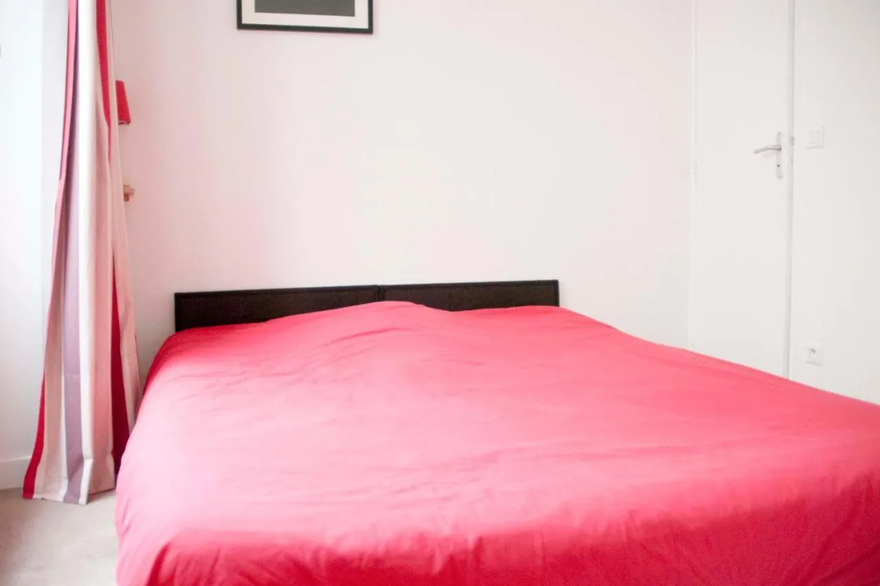 Charming Apartment Batignolles Neighborhood Paris