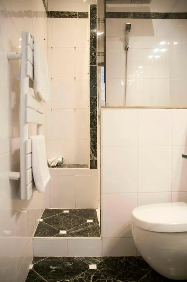 Charming Apartment Batignolles Neighborhood Paris